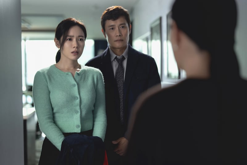 Lee Byung-hun and Son Ye-jin in No Other Choice.