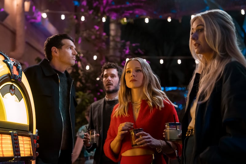 Nobody Wants This. (L to R) Kristen Bell as Joanne, Justine Lupe as Morgan in episode 101 of Nobody Wants This. Cr. Courtesy of Netflix © 2024
