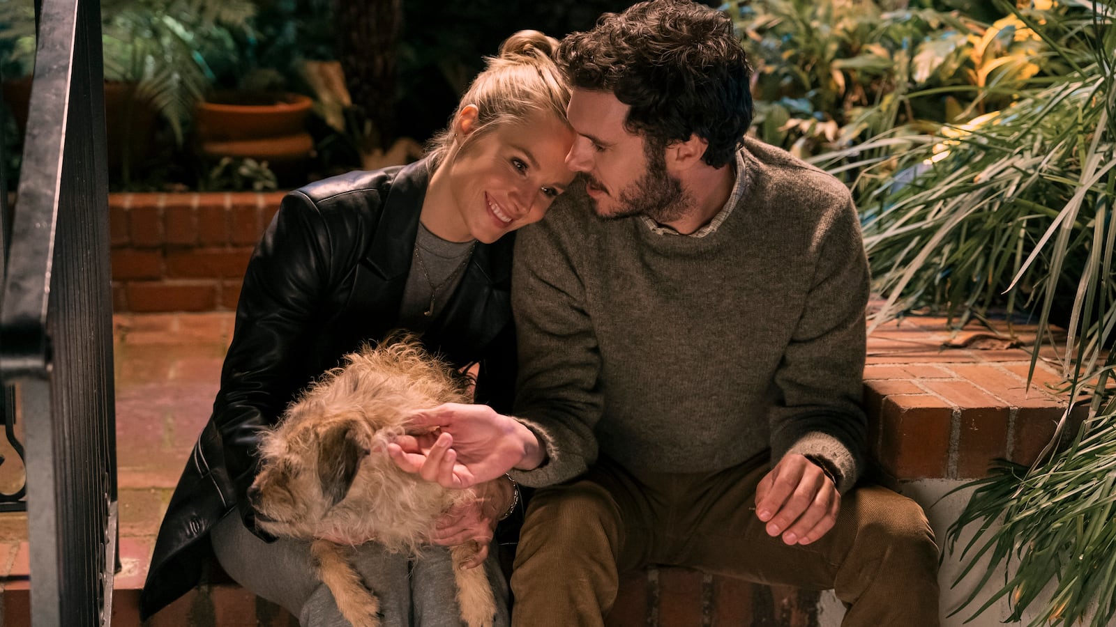 Kristen Bell as Joanne and Adam Brody as Noah in 'Nobody Wants This'